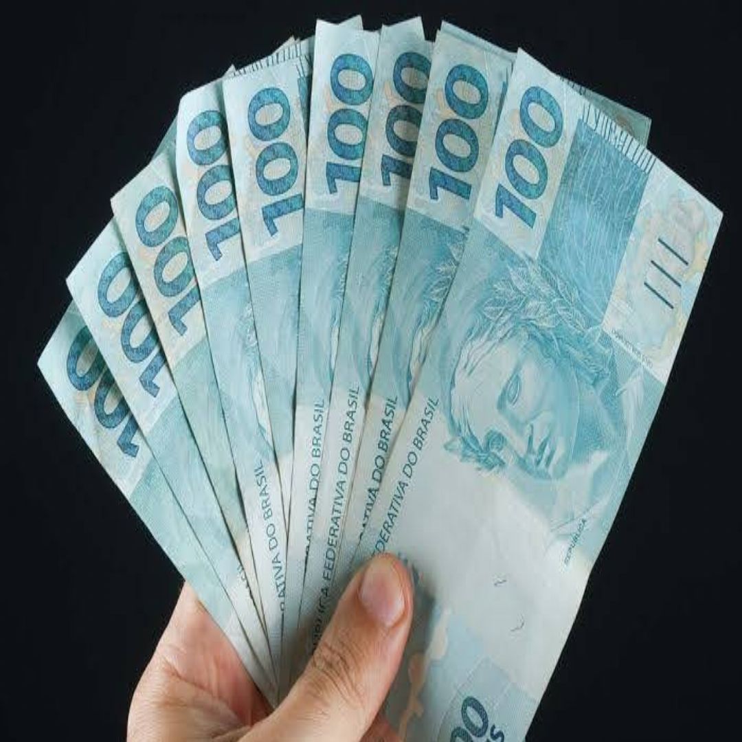 700,00 REAIS - RAPIDINHA NO PIX